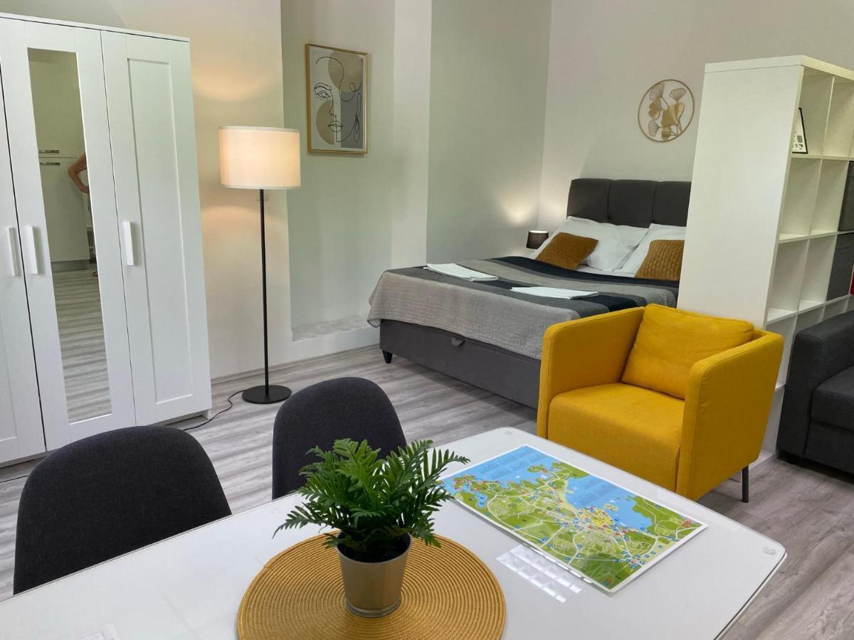 Apartment Studio Beauty In Centar พูลา ภายนอก รูปภาพ